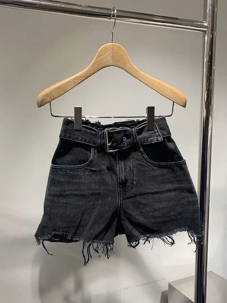 

New Summer Products Fashion Classic Trendy Brand Luxury Design Casual Versatile Women's Shorts High Waist Slim Casual Pants