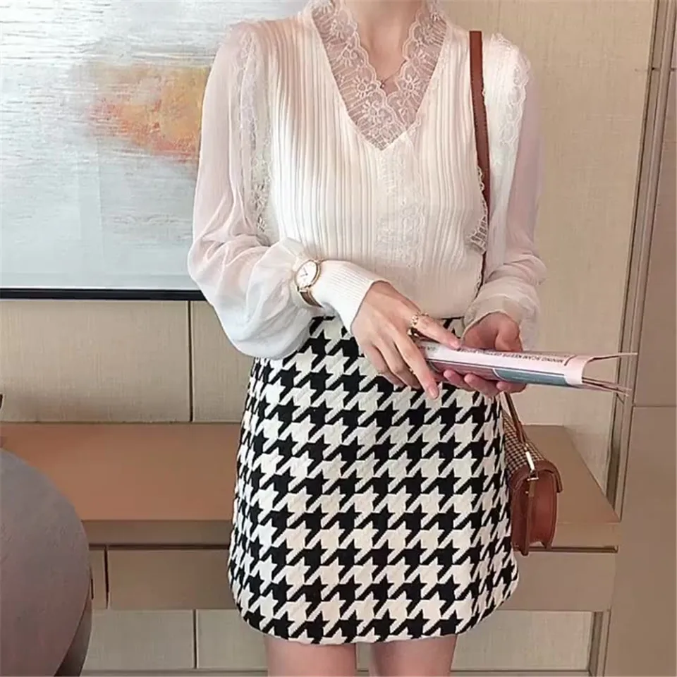 

Autumn Winter Sweater Women Lace Splice Chiffon Knit Pullovers Sweaters Casual Solid High Elastic Bottoming Knitted Pullovers