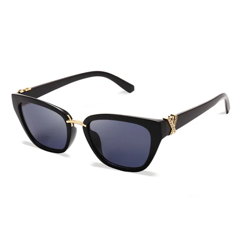 

Солнцезащитные очки «кошачий глаз» женские, винтажные модные роскошные брендовые дизайнерские пикантные солнечные очки в оправе с бриллиа...