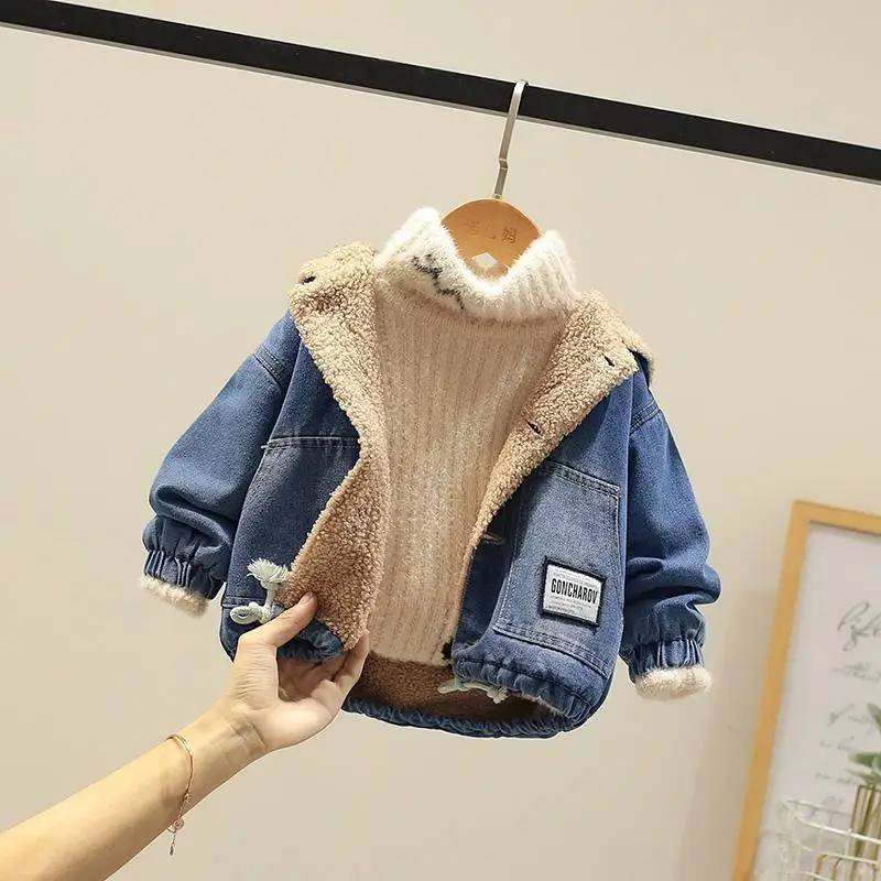 

Denim Winter Spring Children Coat Baby Girls Clothes Warm Thicken Jackets Plus Velvet Toddler Buttons Pocket Outwear Kids