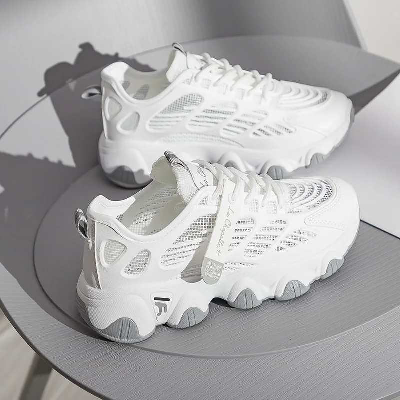 

Xiaobai shoes female 2021 summer new Korean style student mesh breathable sports leisure running shoes dad shoes
