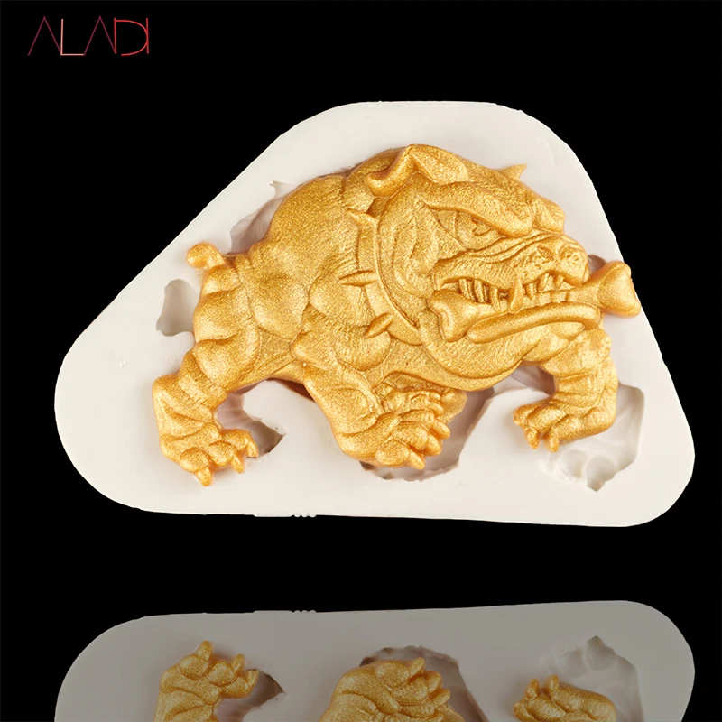 

Bully Dog Modeling Silicone Mold Kitchen Baking Tools DIY Cake Pastry Fudge Mold Dessert Chocolate Lace Decoration SuppliesAD207
