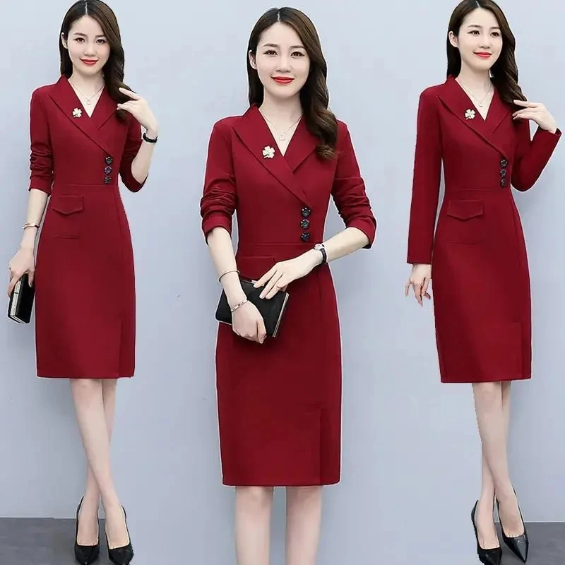 Женское деловое приталенное платье-блейзер элегантное офисное платье с отложным