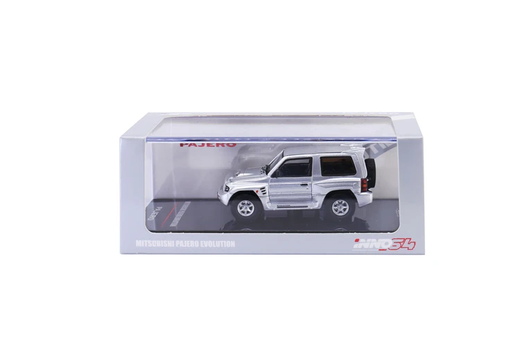 

INNO64 1:64 Mitsubishi Pajero EVO Silver INNO Die-cast Model Car