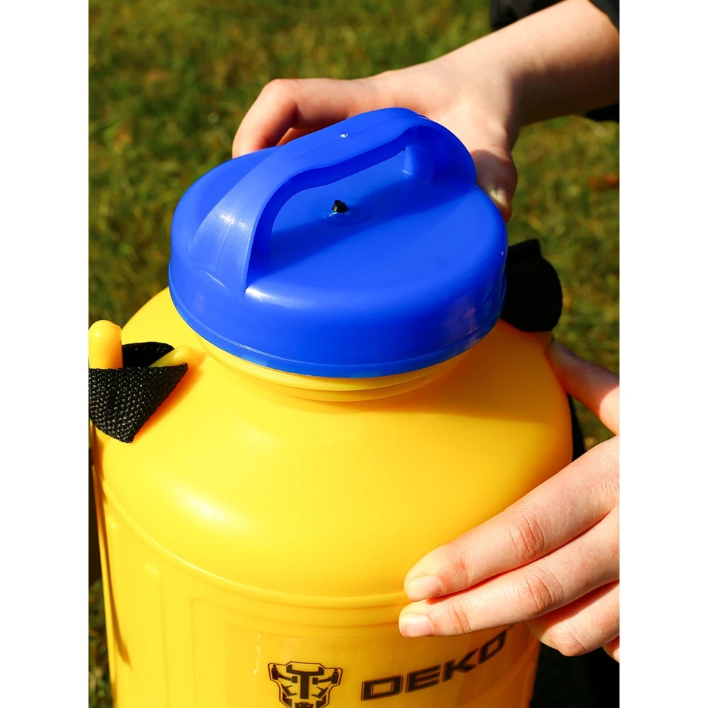 Опрыскиватель садовый аккумуляторный DEKO DKSP09 5 л | Дом и сад