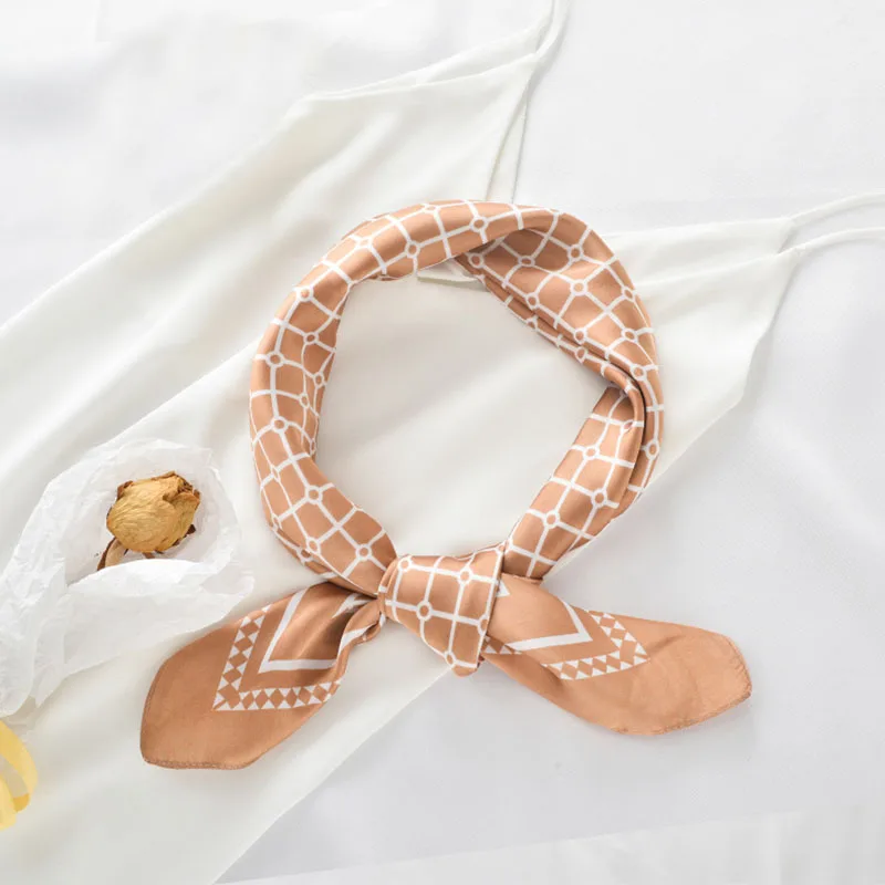 Бренд YILIAN роскошный Шелковый сатиновый шарф 70x70 см для женщин в горошек клетчатый