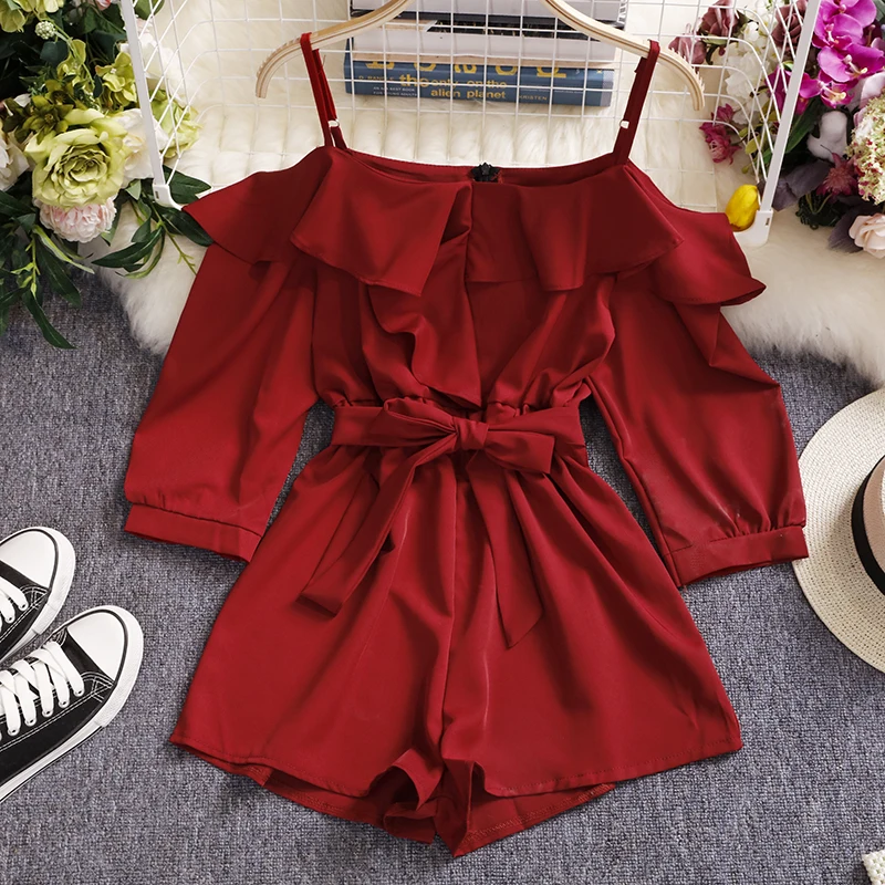 Женский короткий комбинезон на бретелях-спагетти повседневный пикантный с