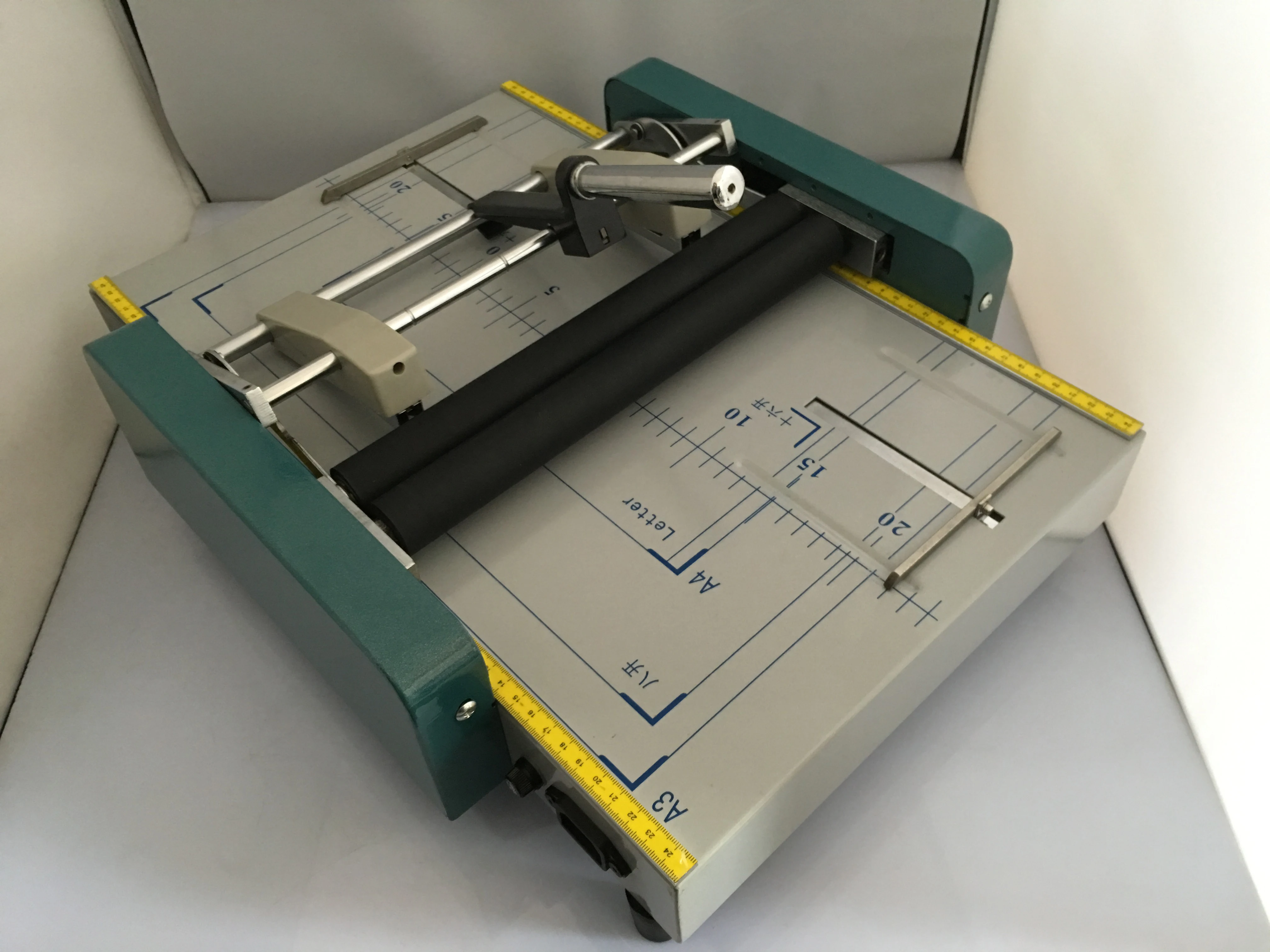 A3 электрическая складная машина переплетные машины седельная строчка Складная