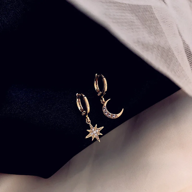 

2019 Simple Gold Tiny Hoop Earring Rhinestone Star Heart butterfly Pendant Small Huggie Earrings for Women New Fashion Jewelry