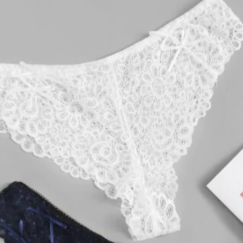 Новые женские сексуальные стринги из хлопка и кружева, нижнее белье, мягкое цветочное нижнее белье, Трусы-стринги с бантом, трусики S/M/L/XL, синие, красные, зеленые, черные - Цвет: Белый