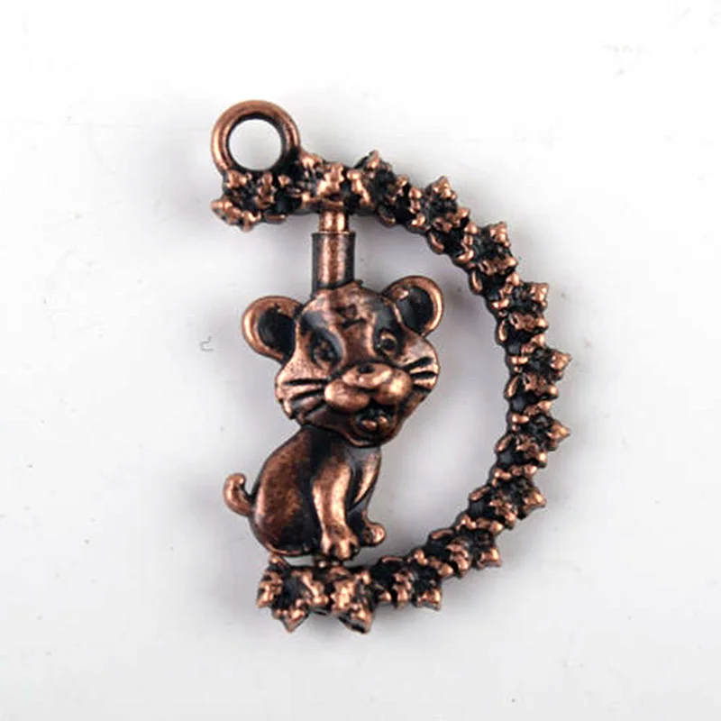 

Metal rotating pendant "Little Tiger" key chain bracelet necklace jewelry accessories
