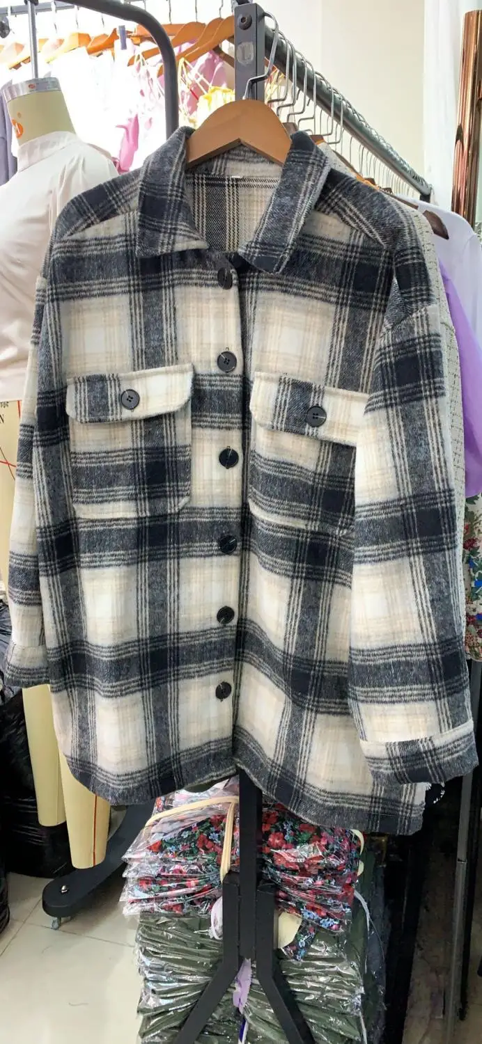 

WenQing Vintage Women Loose Plaid Soft Thick Shirts 2021 Fashion Ladies Streetwear Woolen Shirt Casual Female Outfits Girls Chic