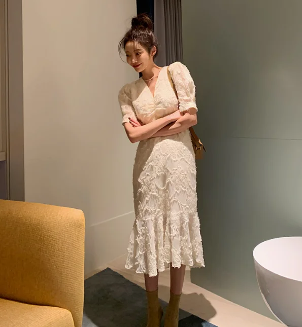 

plus size women solid Summer mermaid dress 2020 short puff sleeve pleated v neck dress high waist ruffle trumpet dress vestidos