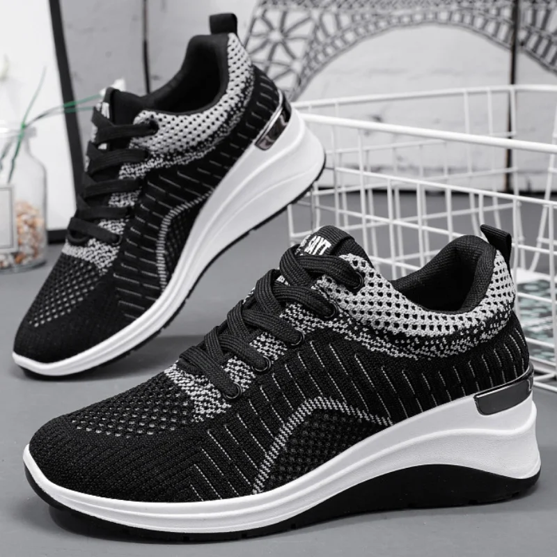 

Женские повседневные дышащие кроссовки, удобные спортивные кроссовки для бега и ходьбы, увеличивающие рост сетчатые легкие кроссовки на пл...