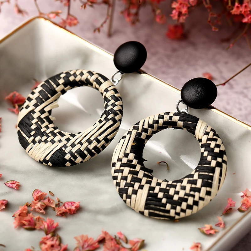 Винтажные креативные массивные Висячие серьги для женщин красочные плетеные