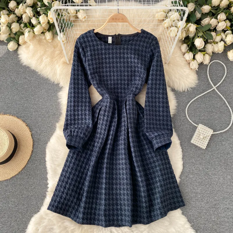 

Women Winter Luxury Blue Houndstooth Plaid Jacquard Dress Festa Elegant Party Robe Vintage Lantern Sleeve Ball Gown Vestidos New