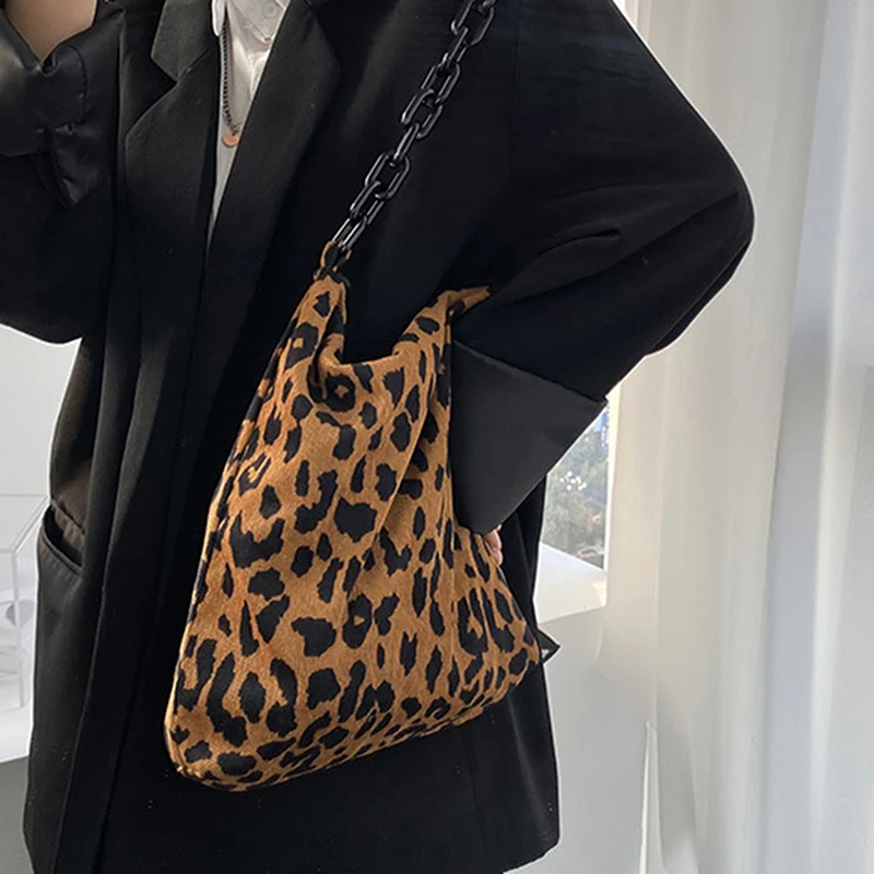 

Сумка на плечо Женская Вельветовая с леопардовым принтом, Модный саквояж на плечо в Корейском стиле, вместительная сумочка-тоут на цепочке