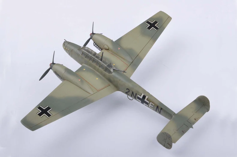 Hobbyboss 80292 масштаб 1:72 Messerschmitt Bf110 боевой самолет самолёт дисплей игрушка