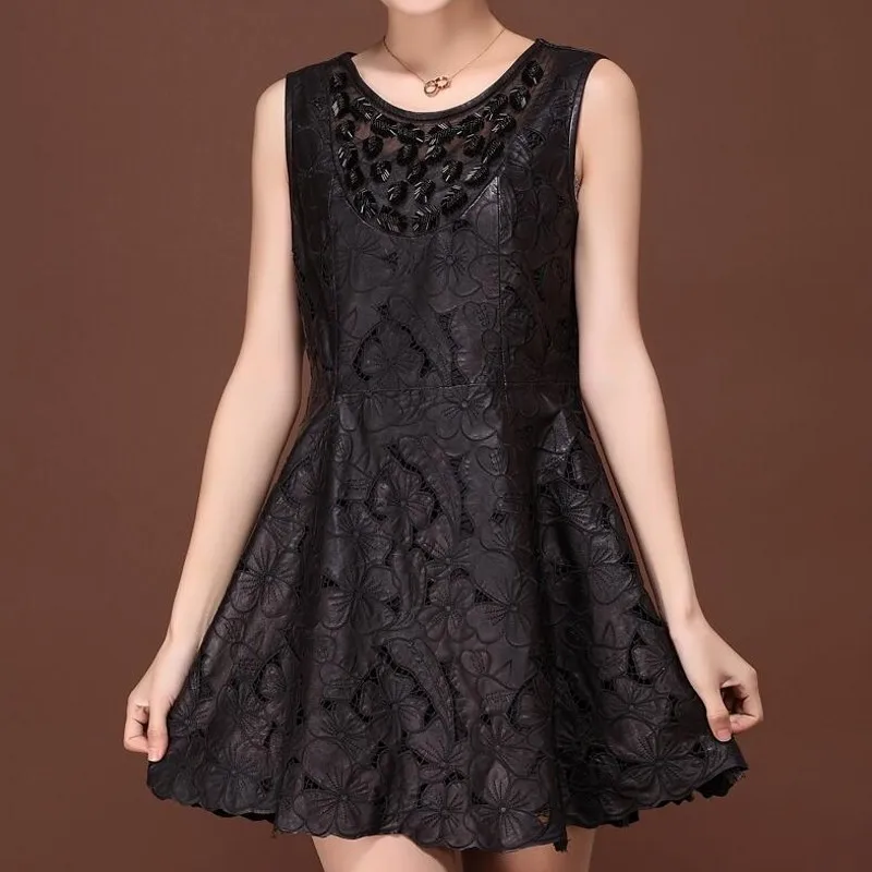 Elegant Lady Crystal Genuine Leather Pleated Mini Dress For Women 2020 Vintage Embroidery Office Work Party Sleeveless Sundress | Женская