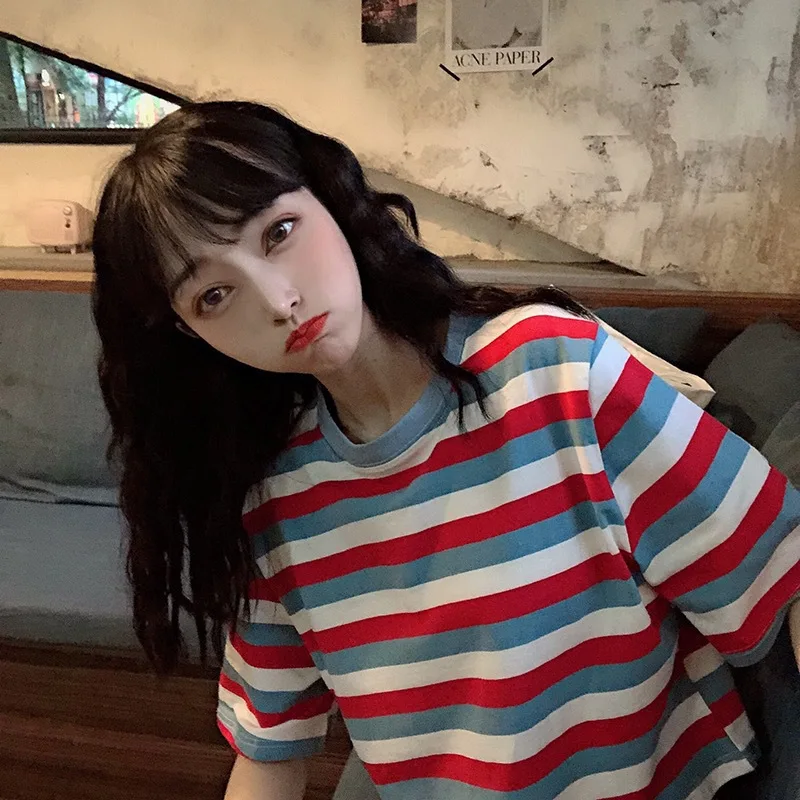 Женская футболка в радужную полоску свободная с коротким рукавом Новинка лета