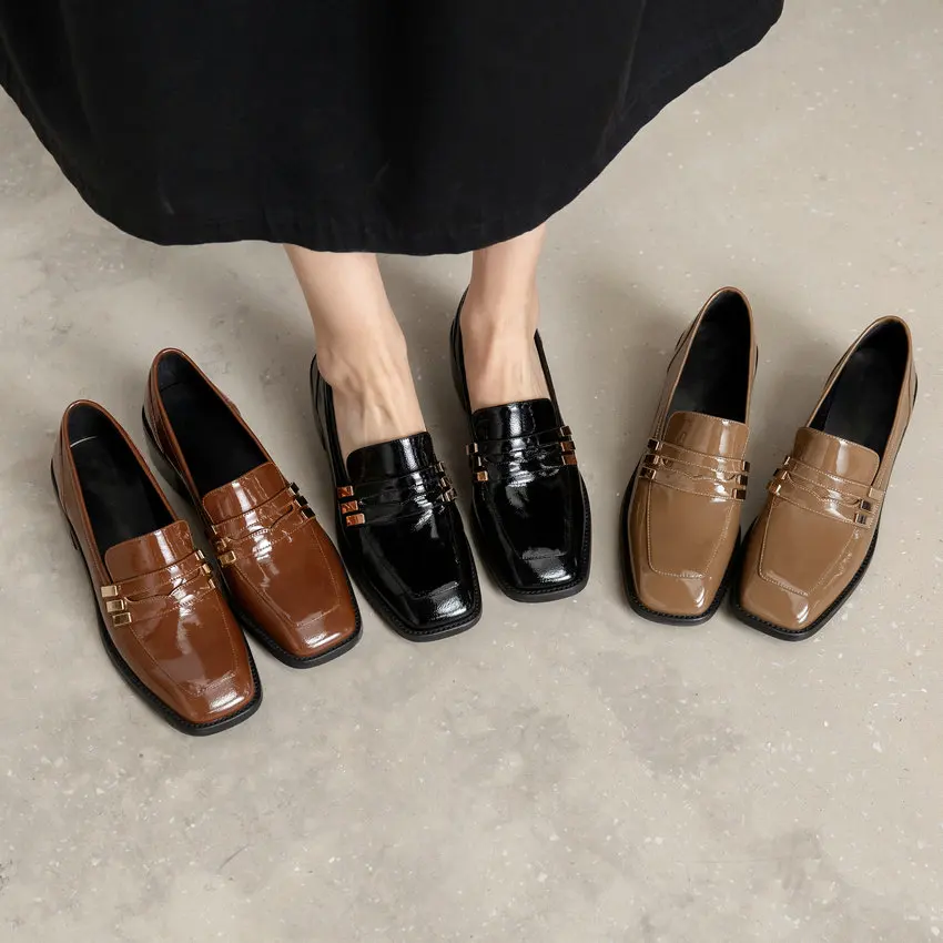 

QUTAA 2021 Women Pumps Metal Decoration Square Toe Slip On Ladies Shoes Spring Autumn Genuine Leather High Heels Size 34-39