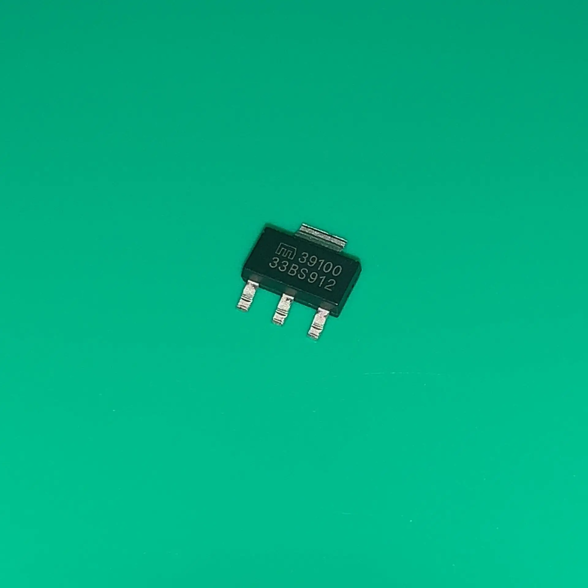 10 шт./лот MIC39100 3.3BS защитный чехол для мобильного телефона SOT223 MIC 39100 IC REG LDO 3 V 1A M39100