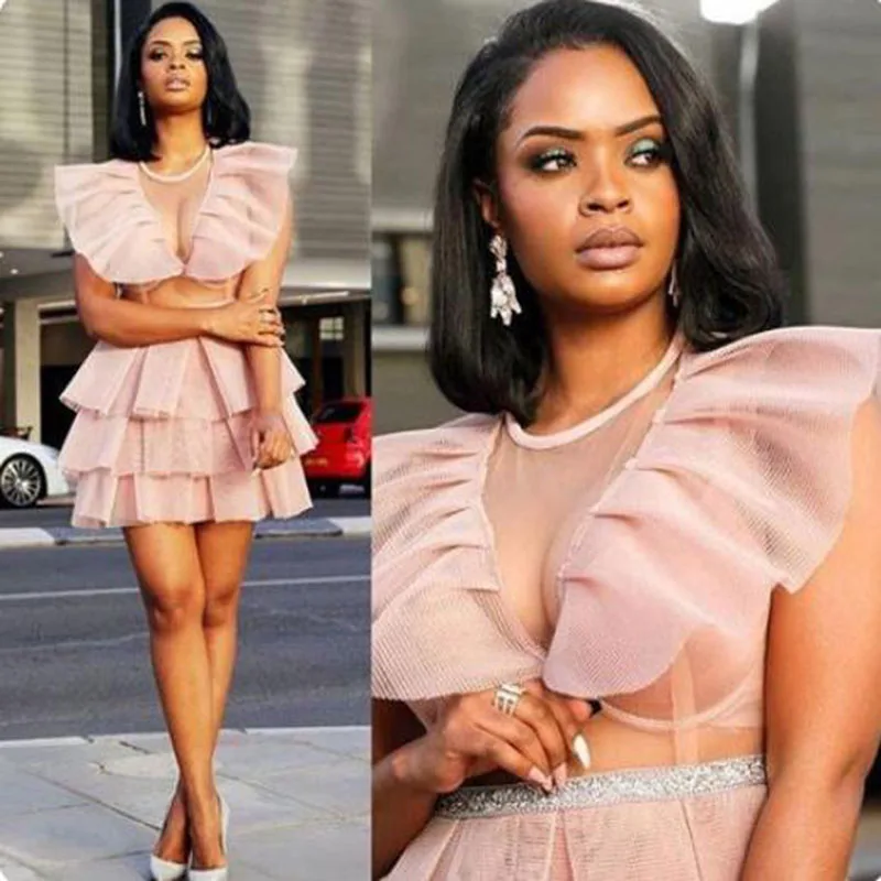 Модные розовые короткие вечерние платья для выпускного вечера