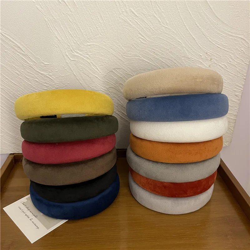 Яркая шпилька для волос с широкими полями в Корейском стиле |