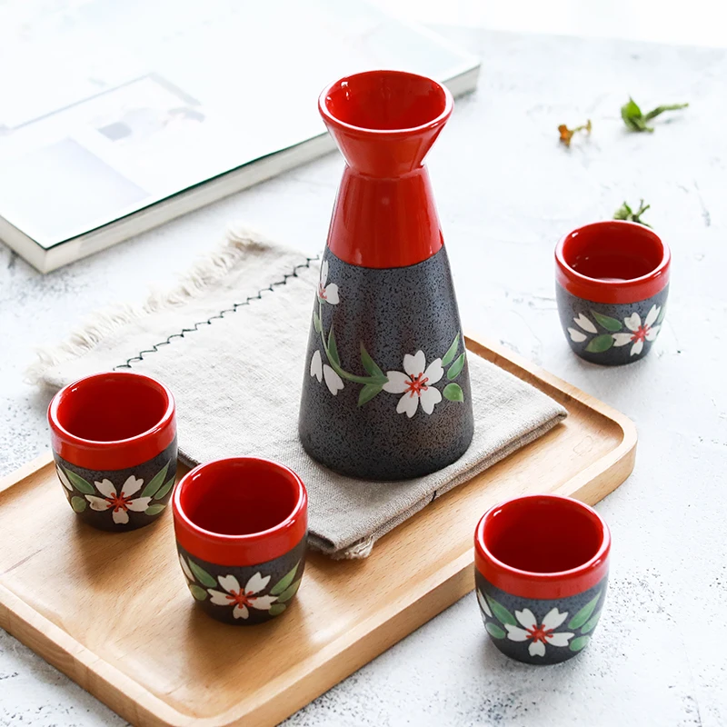 Juego de vino de flores rojas, Sake japonés, olla de vino con taza para beber, copas de vino, juego de Bar (1 olla + 4 tazas)