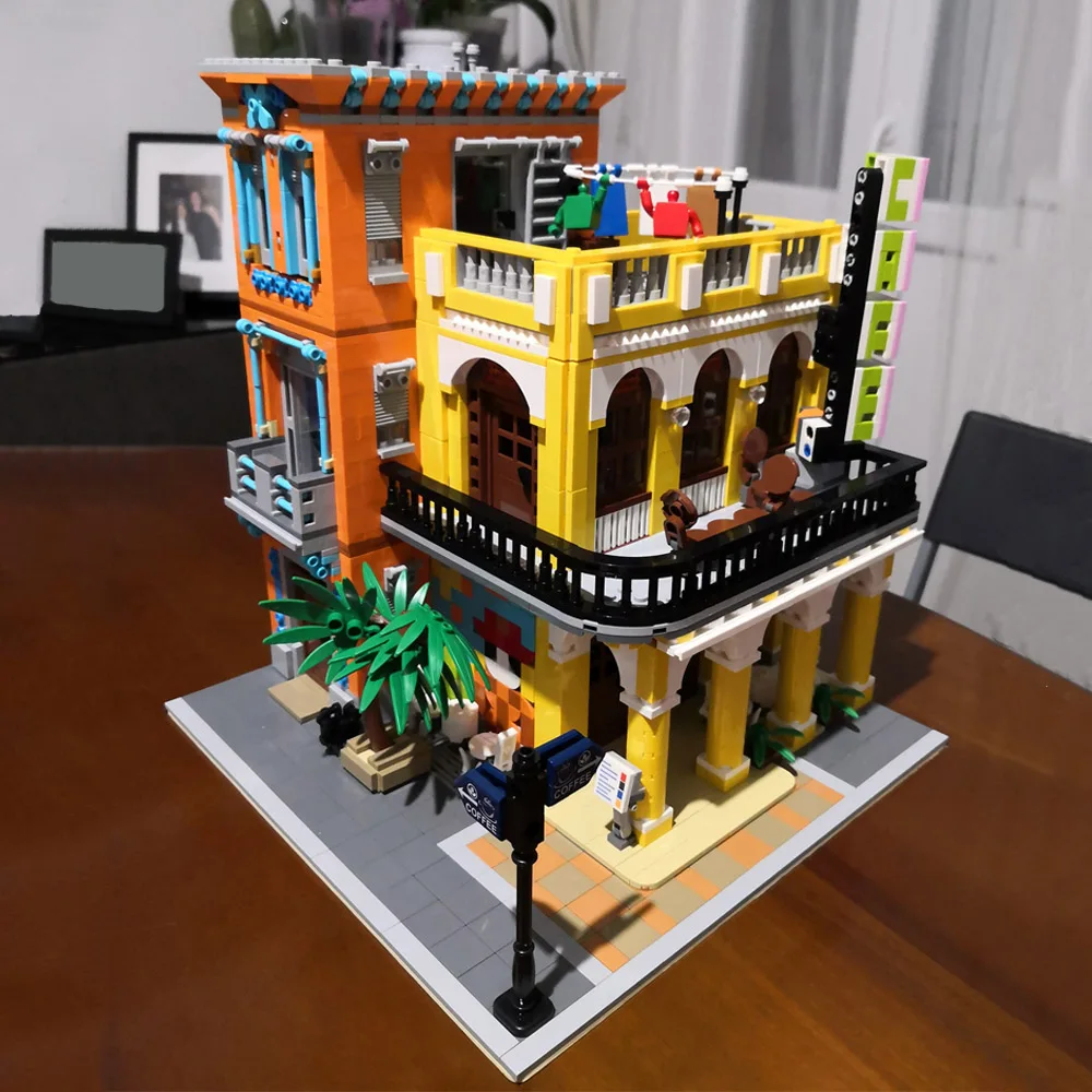 

3158 шт., Детский конструктор «Кафе Гавана»