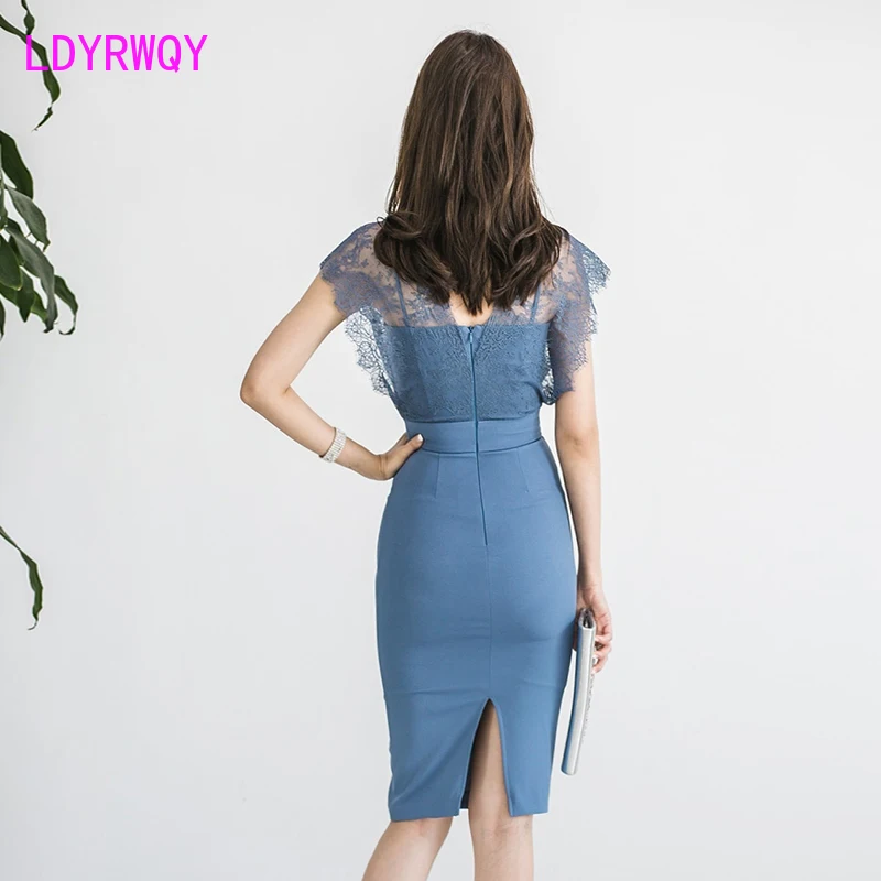 

New Korean version of women's sexy V-neck sleeveless lace stitching was thin bag hip dress
