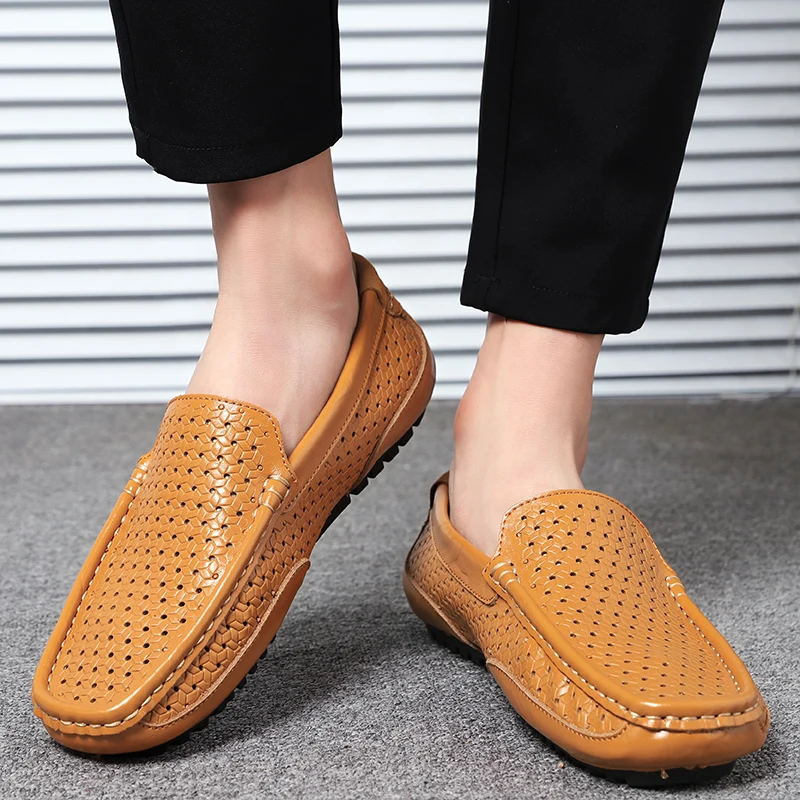 

Fashion New Men Shoes Summer Breathable Hollow Out Mens Style Shoes Handmade Mens Casual Shoes Comfortable Outdoor Men Loafers