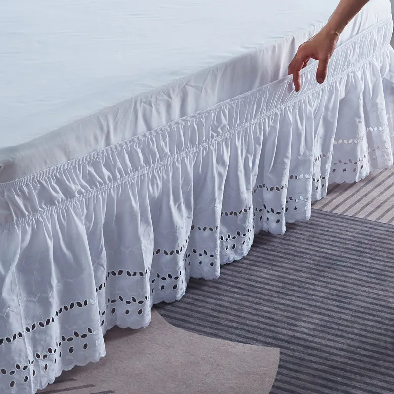 Абсолютно Великолепная хорошо сделанная вышитая белая юбка для кровати с