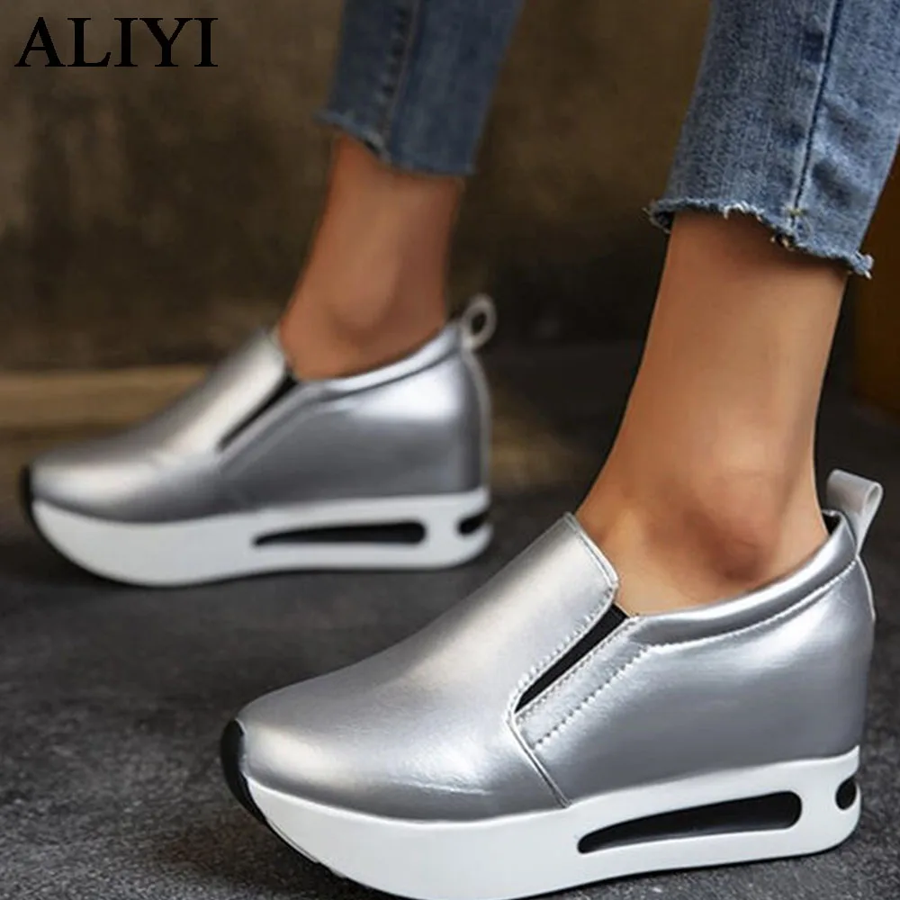 

New Women's Casual Shoes 2021 Autumn Fashion Height Increasing Ladies Pointed Toe Elastic Trendy Sneakers Outdoor Sport Shoes