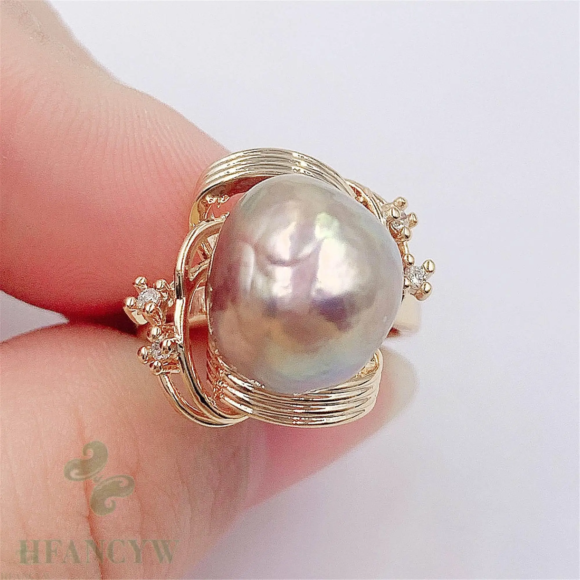 Многоцветное открытое регулируемое кольцо в стиле барокко с жемчугом и цирконом