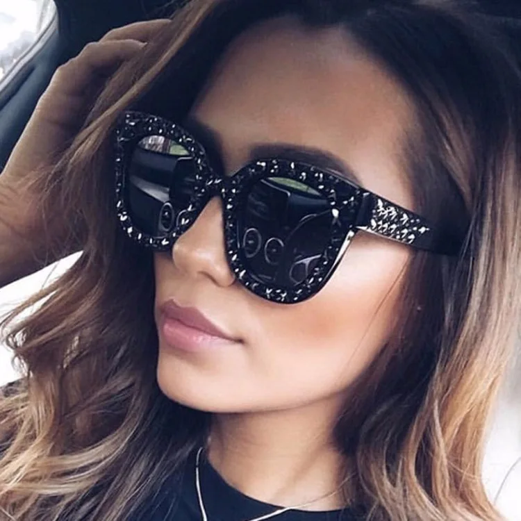 

Black Gray Women Sunglasses Vintage Cat Eye Sun glasses Star Sunglasses Fashion Mirror Shades
