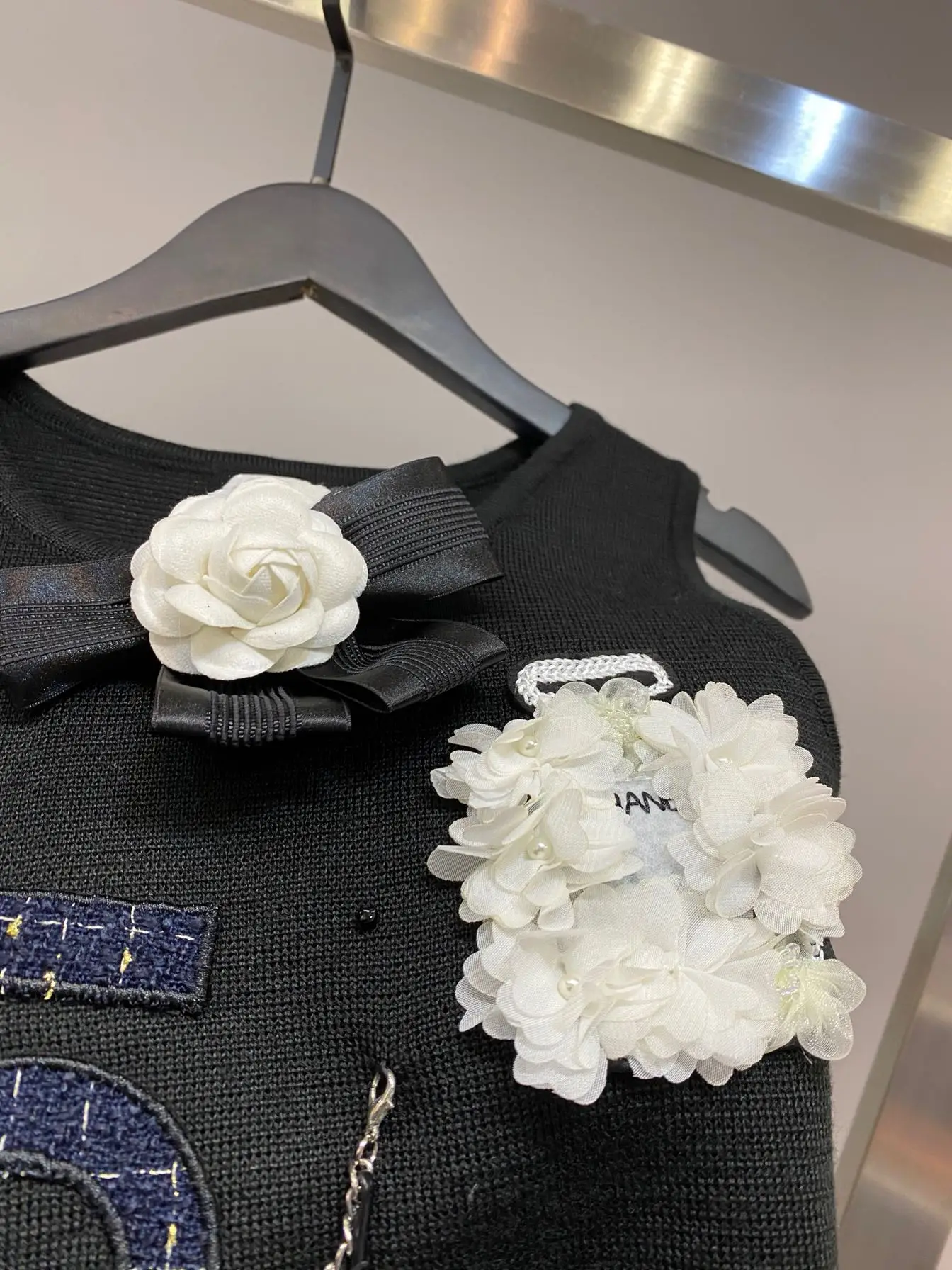 

Sexy Short Knitted Vest for Woman Summer 2021 Spring Designer Luxury Female Clothing Elegent Tops