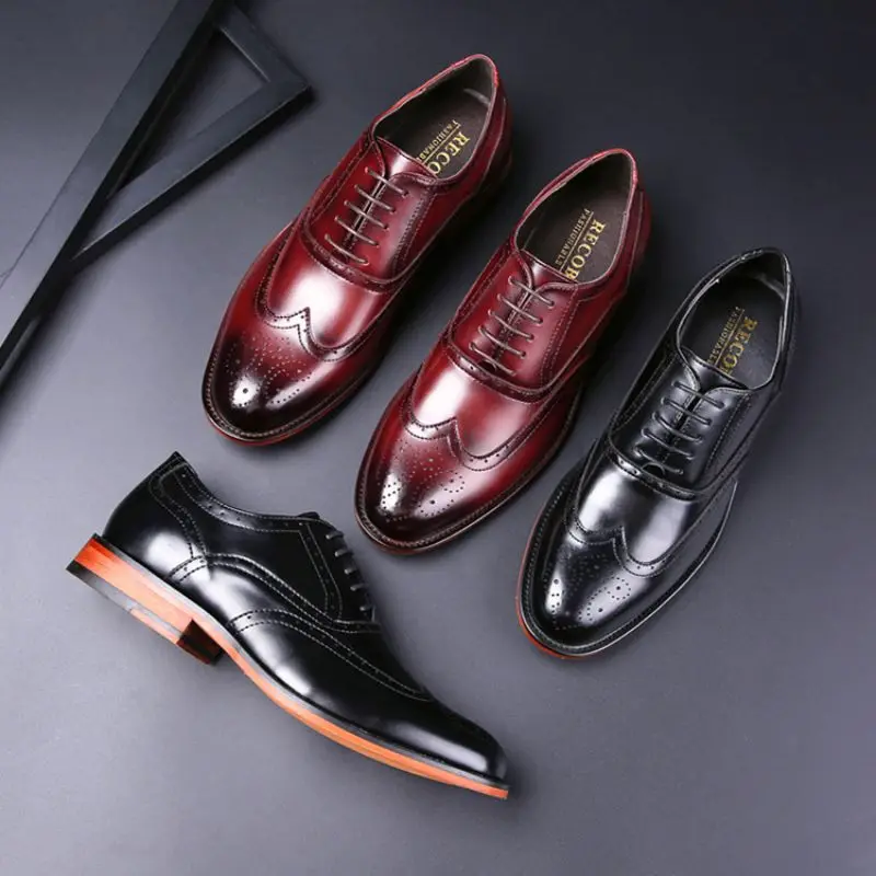 

2021 New Casual Business Shoes Men Shoes Brogue Oxfords Derby Chaussures De Paresseux PU Leather Casual Business Shoes KF858