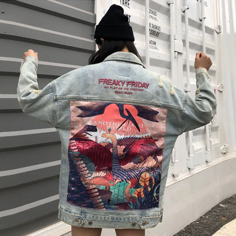 Женская джинсовая куртка с мультяшным рисунком свободная стирающаяся
