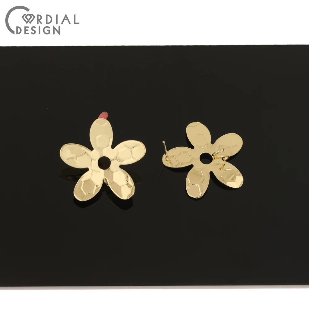 

Cordial Design 100Pcs 26*26MM Jewelry Accessories/Hand Made/Earrings Stud/Flower Shape/DIY Making/Jewelry Findings & Components
