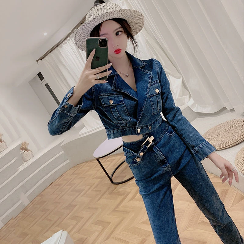 

2020 autumn new denim Two-piece set v-neck long-sleeved pocket short coat and high waist straight jeans female jeans sets TZ130