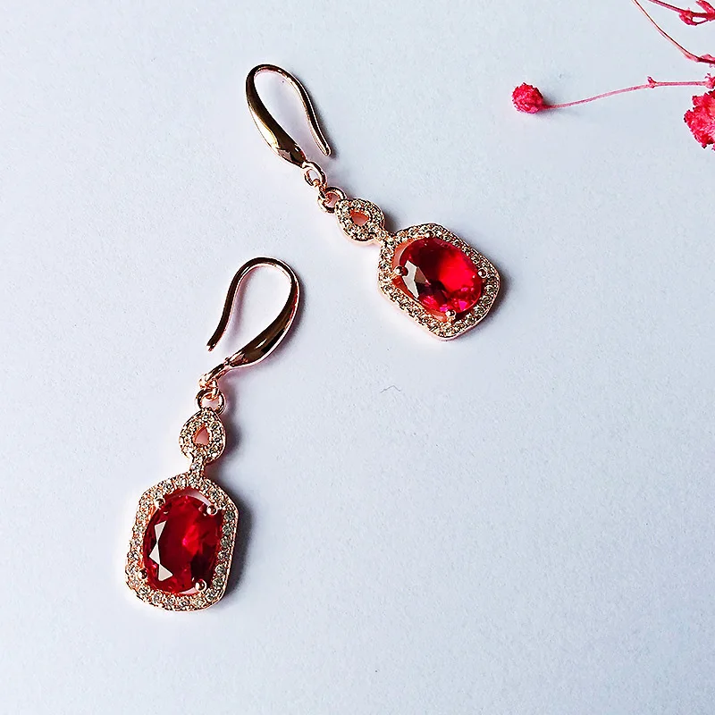 

Crystal Earrings Tourmaline Ear Hook Mosang Ruby Temperament Earrings Rose Gold Red Full Diamond Pigeon Blood Red Stud Earrings