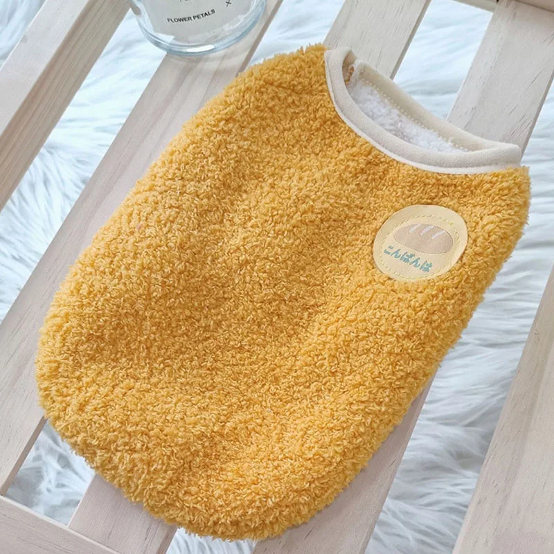 Собака карамельного цвета куртка для кошек зимняя флисовая Одежда питомцев