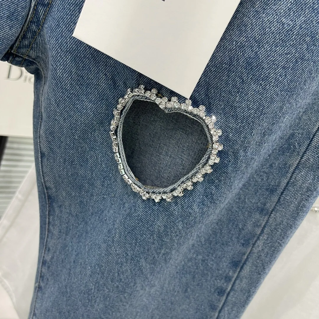

111076 New Summer Classic Women's High Waist Capris Brand Luxury Design Fashion Hollow Out Nail Drill Love Jeans K