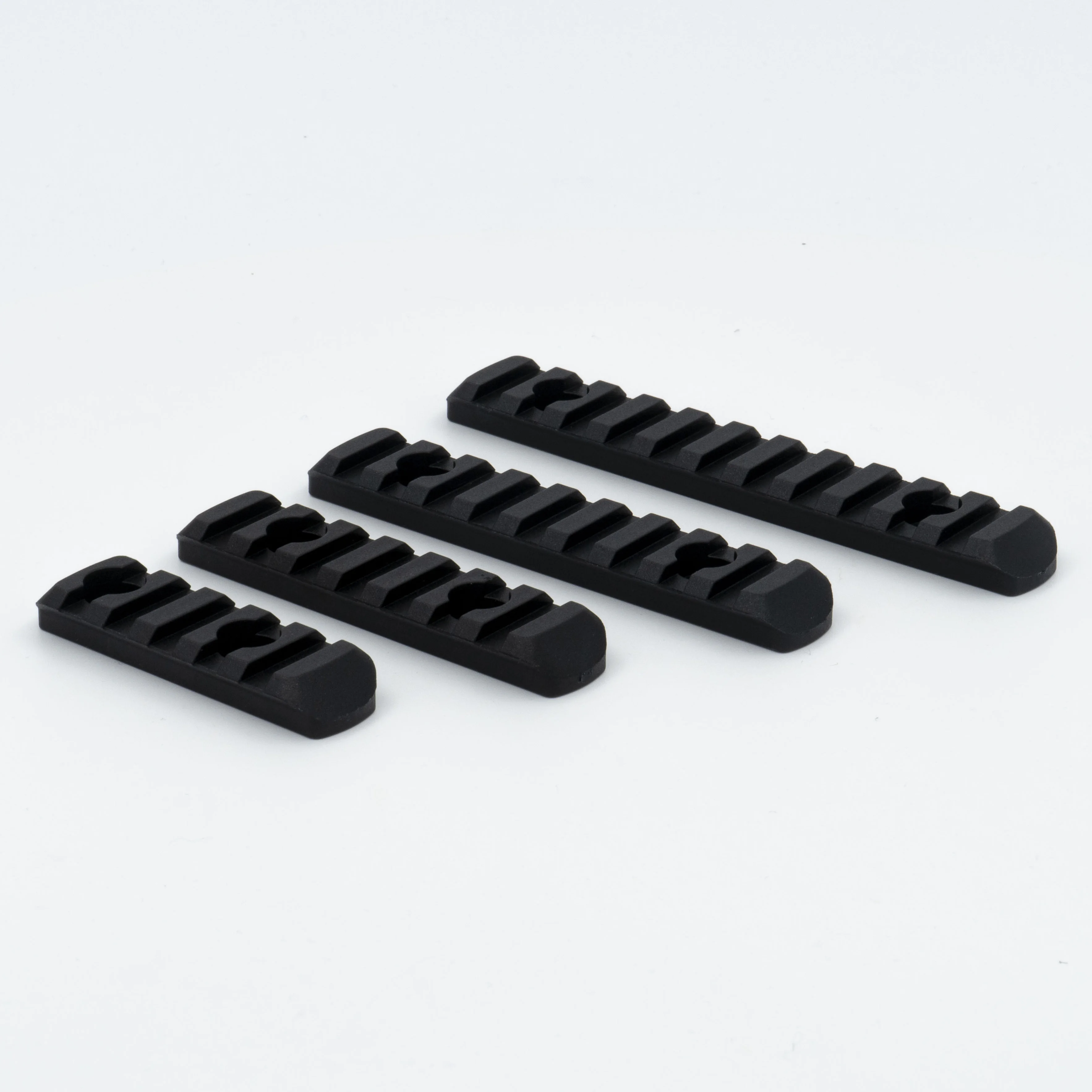 

Nylon M-lok Handguard Accessories SLR MK4 MK8 MK16 SMR Tactical Picatinny Rail Cover for Toy Gun Gel Blaster Airsoft AEG GBB.