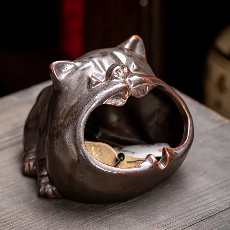 

Cartoon dog ashtray creative personality trend windproof fly ash home office ceramic large ashtray Nordic style