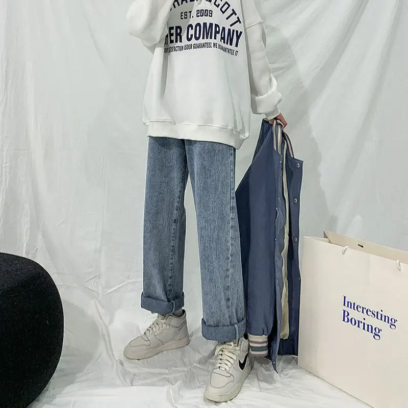 

The latest Korean student jeans in spring