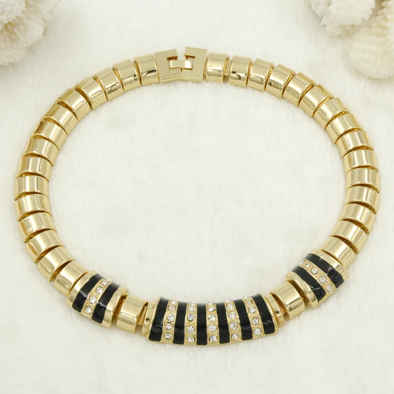 Африканские ювелирные изделия из черного золота украшенные кристаллами хип хоп