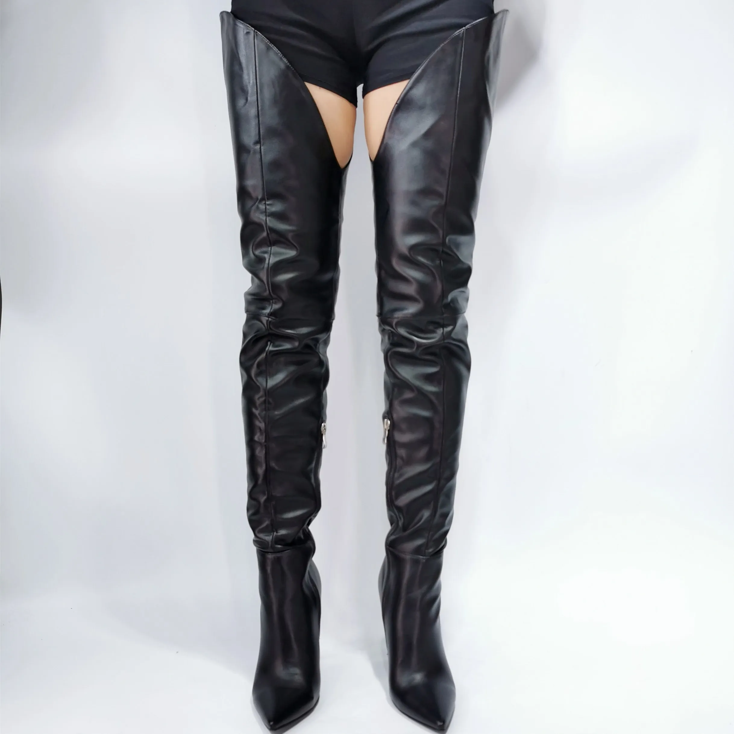 Новые модели обуви женские высокие сапоги с V-образным вырезом Черные Сапоги выше