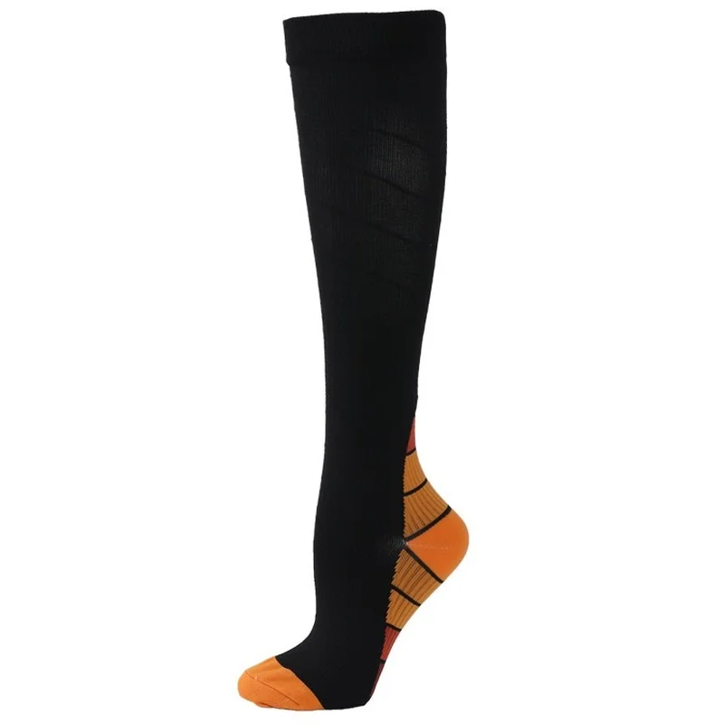 

New Simple Compression Socks for Men and Women Outdoor Cycling and Running Breathable Gradient Black Plaid Sports Socks Nylon